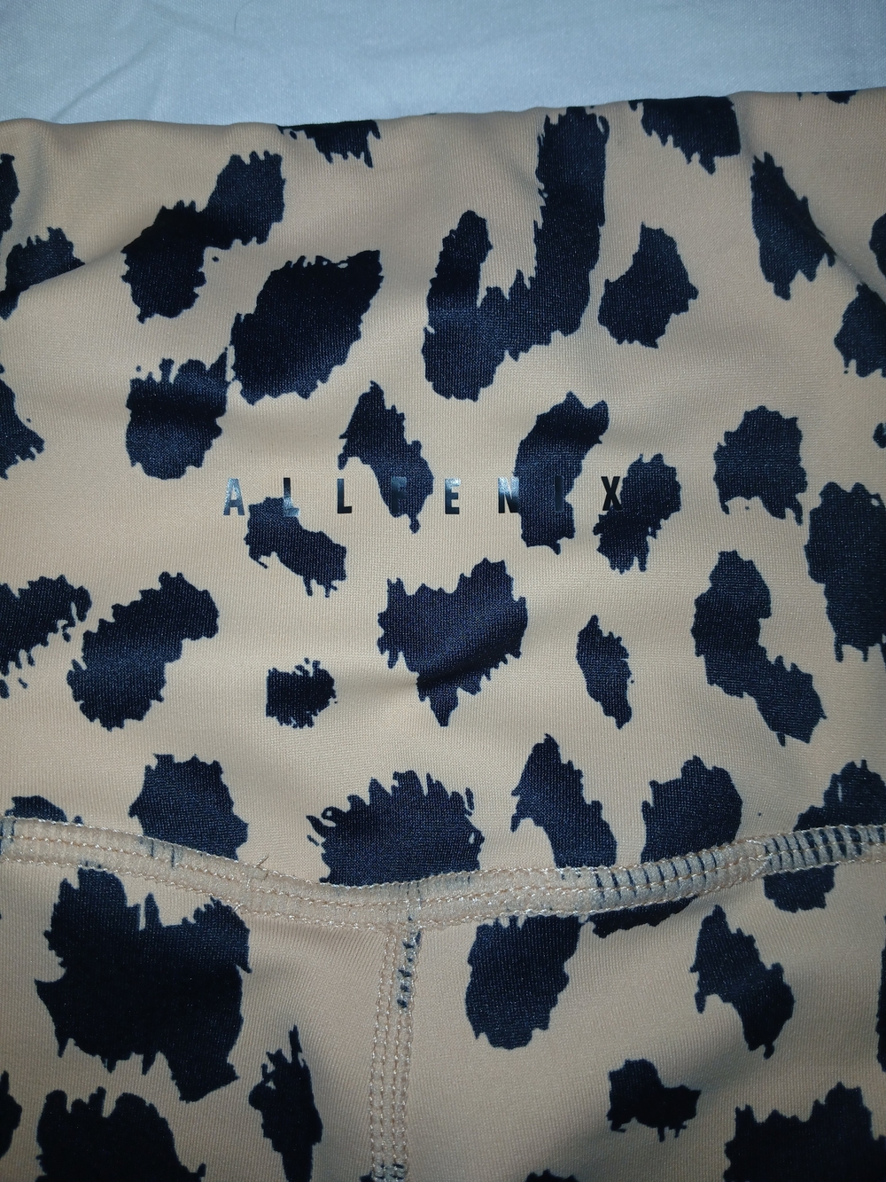 Allfenix Leopard Print Leggings - Tan & Black - Picture 7 of 8